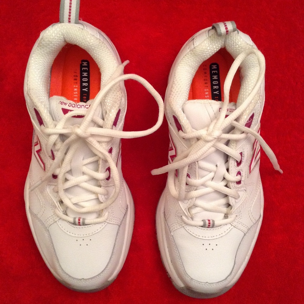New Balance WX609CY2